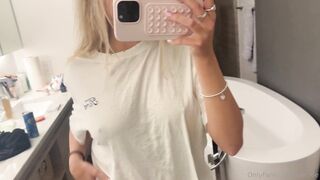 Breckie Hill's nipples are too good to keep hidden in leaked footage